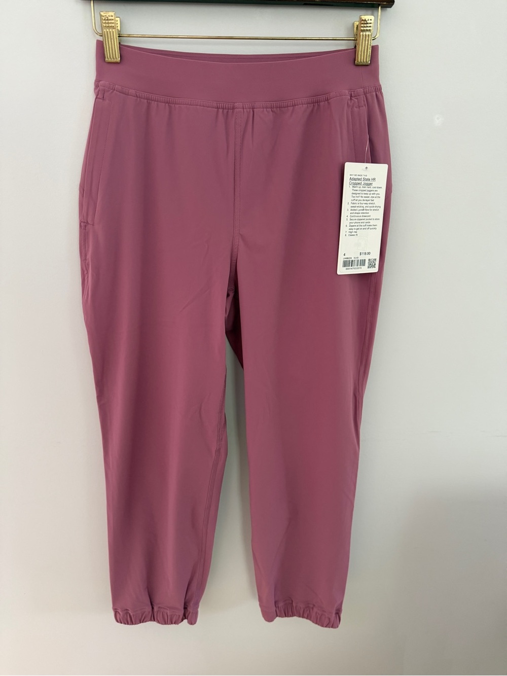 Lululemon Adapted State HR Cropped Jogger Size 4 NWT